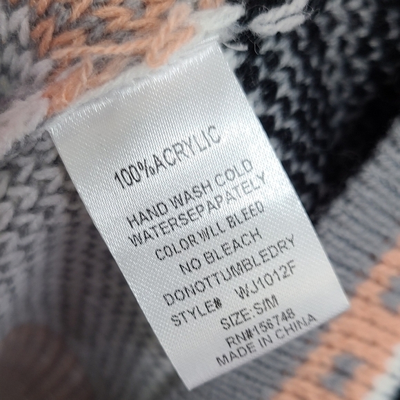 Heimish USA aztec print cardigan sweater pink gray Women's size small medium M - Picture 7 of 7